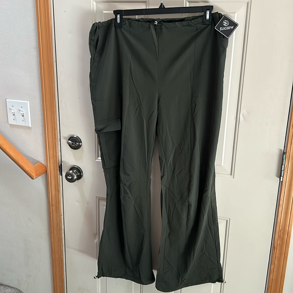 Baggy parachute pants, size xl